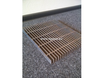 Black welded steel grating SP; 15x76/30x2; 6100x1000 mm