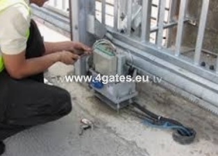 Installation of sliding gate automation